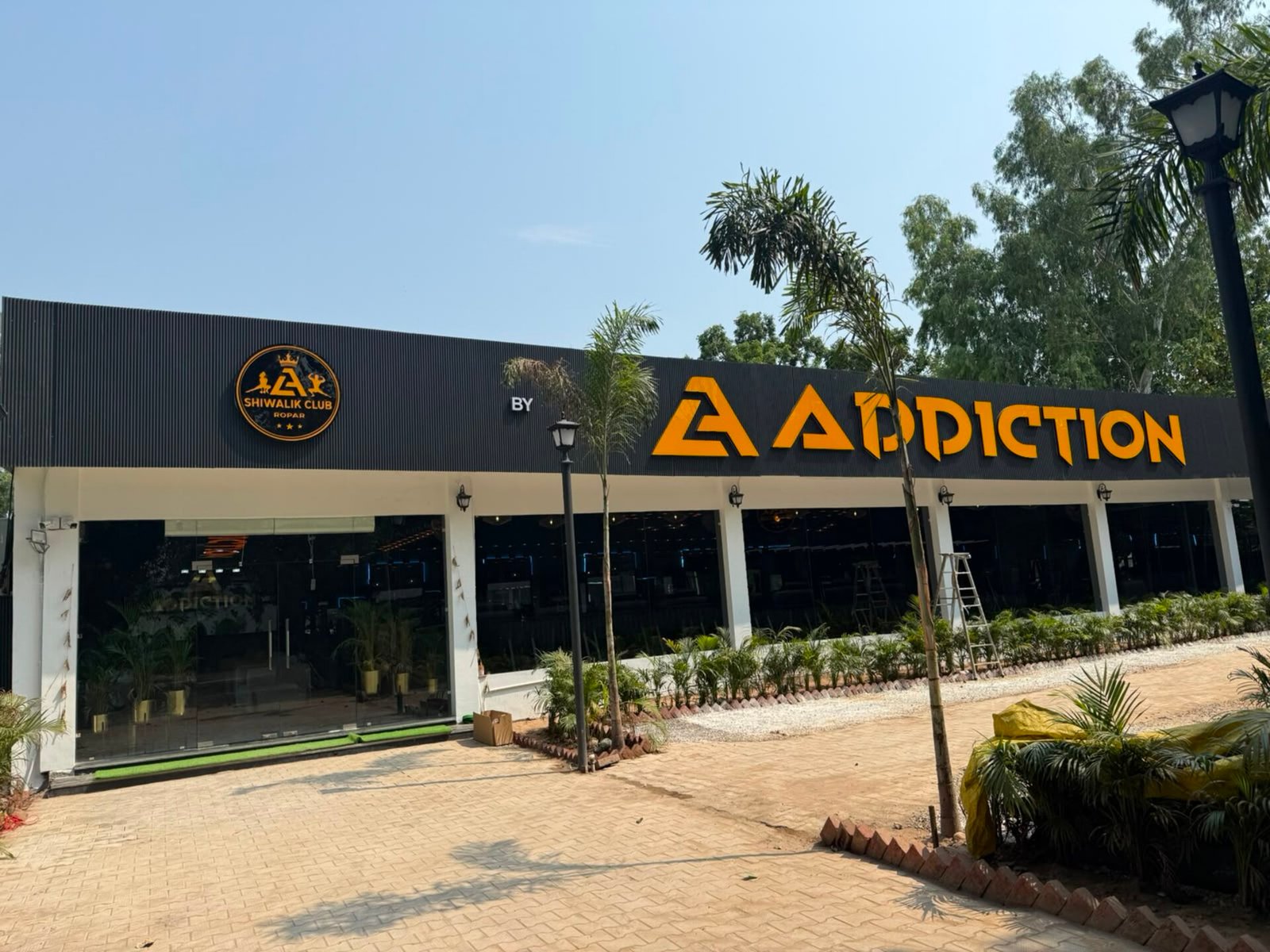 LA Addiction Fitness Factory Rupnagar storefront