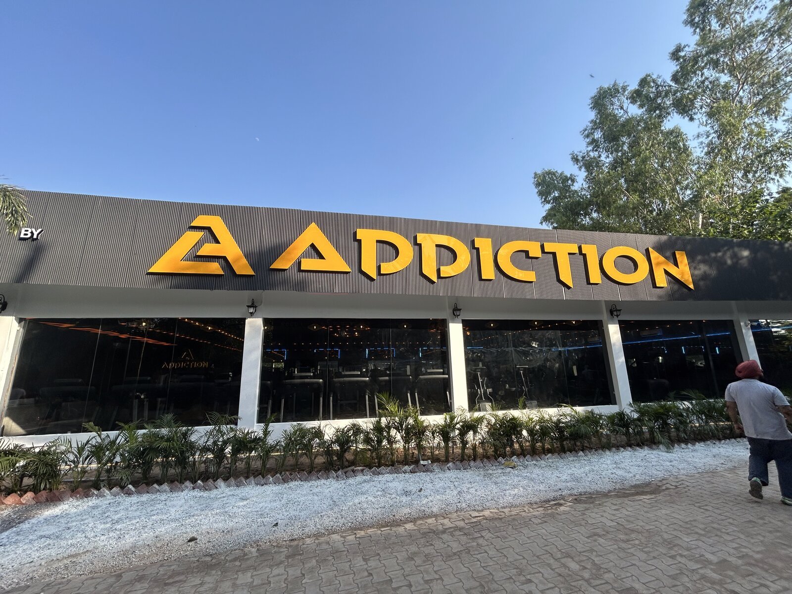 LA Addiction Fitness Factory Rupnagar exterior